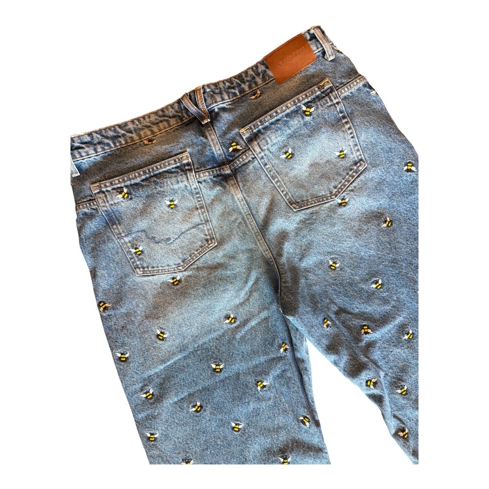 We The Free Jeans 33 Ankle Bees
Deep Trance Embroidered Dropped Boyfriend Button